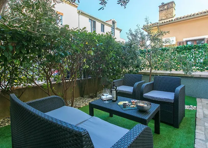 Polias Apartment